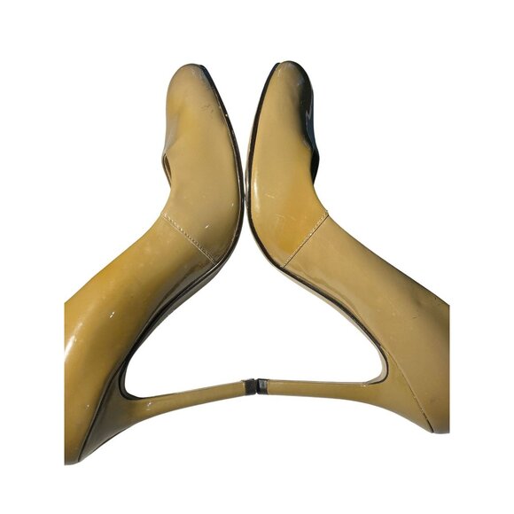 Arezzo Women's Size 7B (36 BRA) Beige Patent Leather Pumps shoes Made In Brazil - Picture 5 of 7